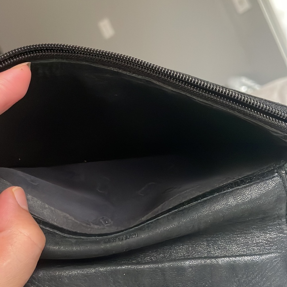 Christian Dior Multi-pocket Coin Wallet - Picture 6 of 10
